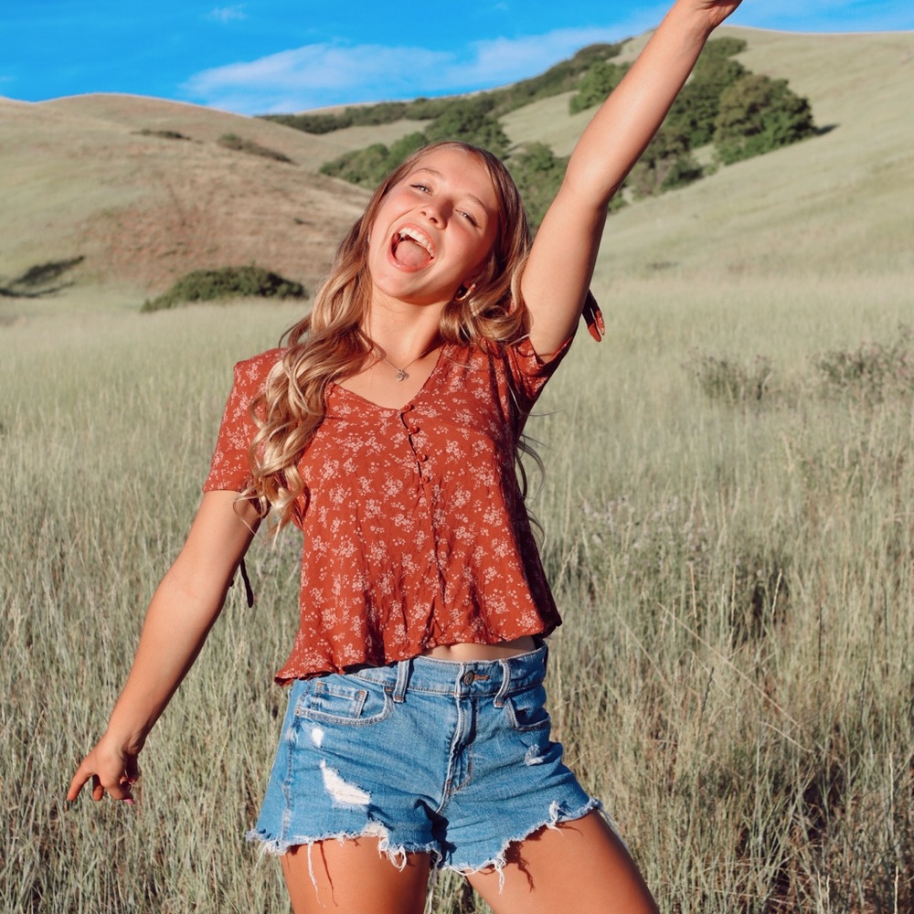 Meet your Posher, Savana